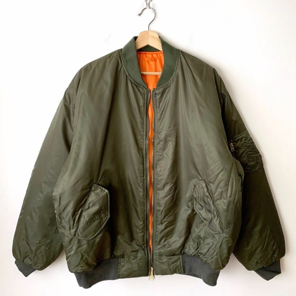 Vintage Sage Green MA-1 Flight Bomber Jacket Size Medium